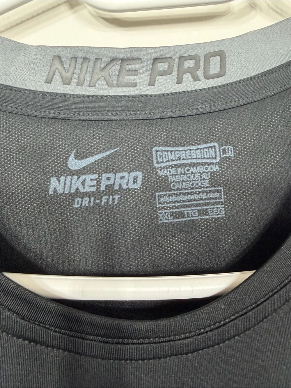 Nike Pro Dri-FIT Compression Football Skull Graphic Shirt XXL